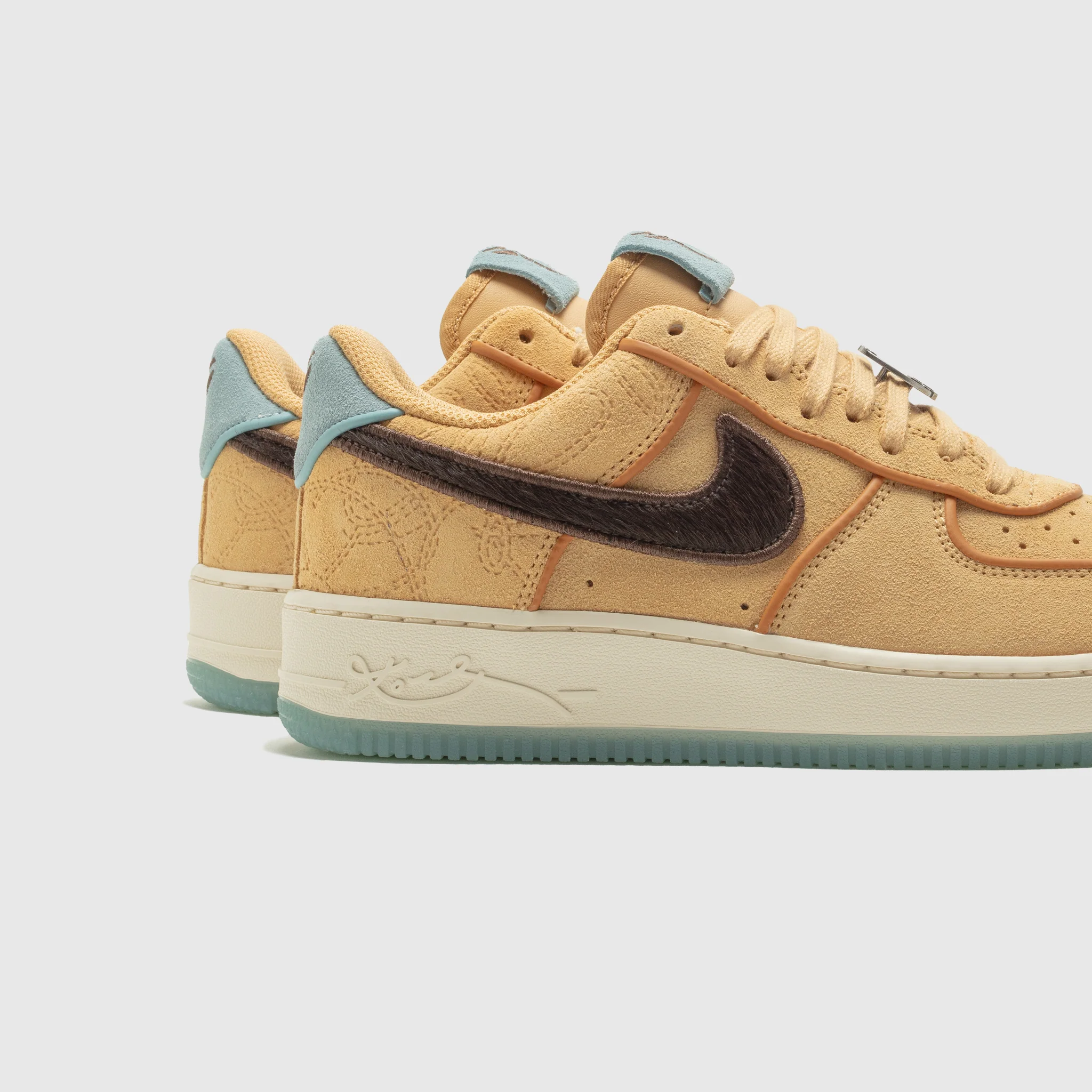 AIR FORCE 1 LOW PROTRO "SIEMPRE HERMANOS" - Image 5