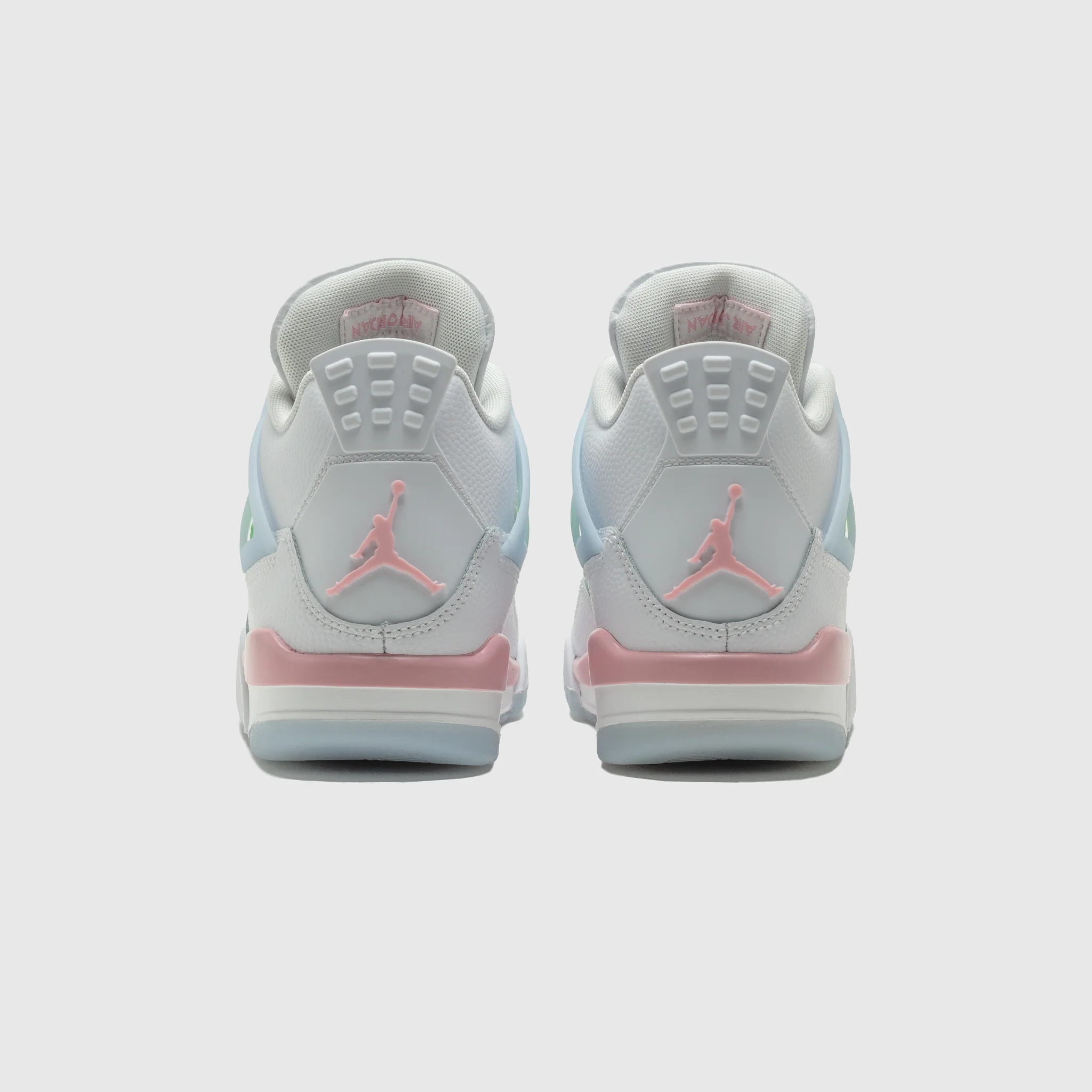 AIR JORDAN 4 RETRO (GS) "VALENTINE'S DAY" - Image 4
