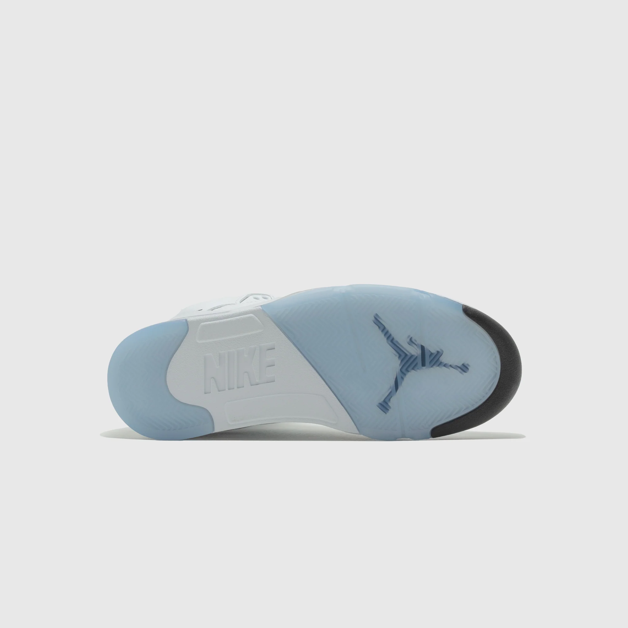 AIR JORDAN 5 RETRO "WHITE METALLIC" - Image 6