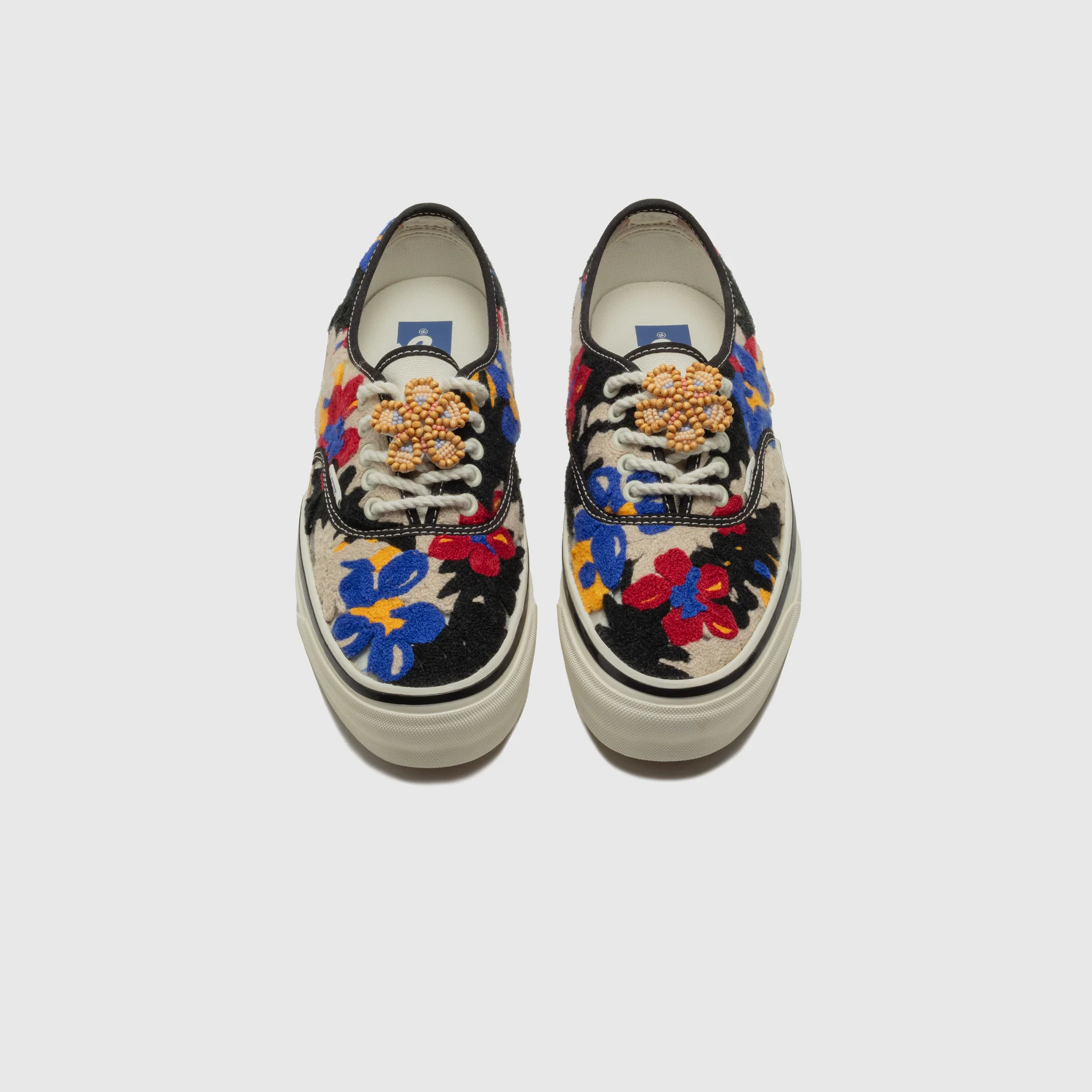 AUTHENTIC 44 LX "NEEDLEWORK" - Image 3