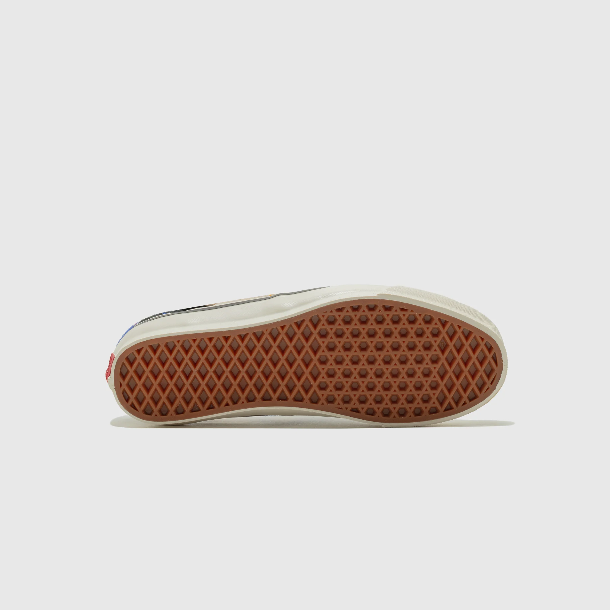 AUTHENTIC 44 LX "NEEDLEWORK" - Image 6