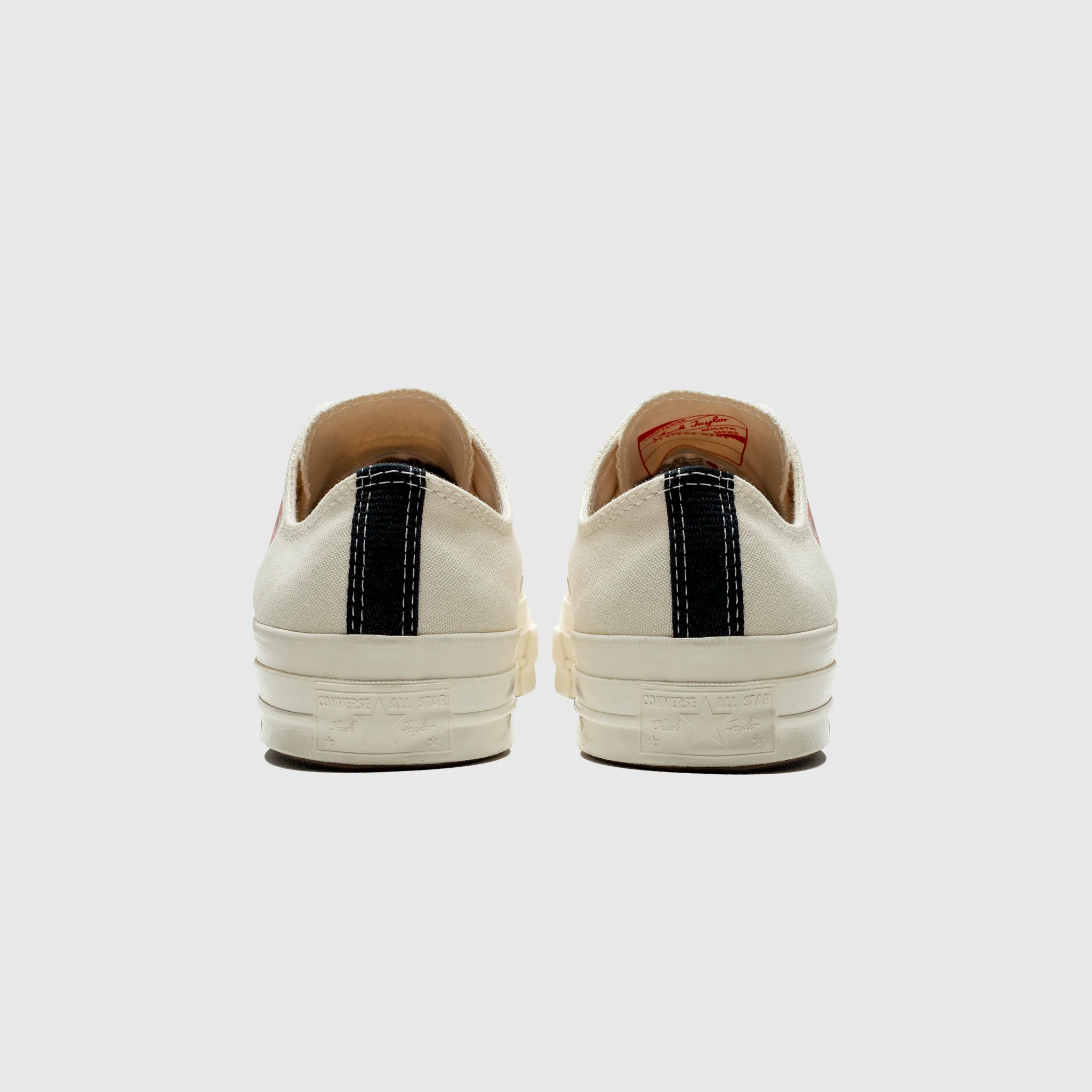 CHUCK TAYLOR ALL-STAR '70 LOW "MILK SINGLE HEART" - Image 4