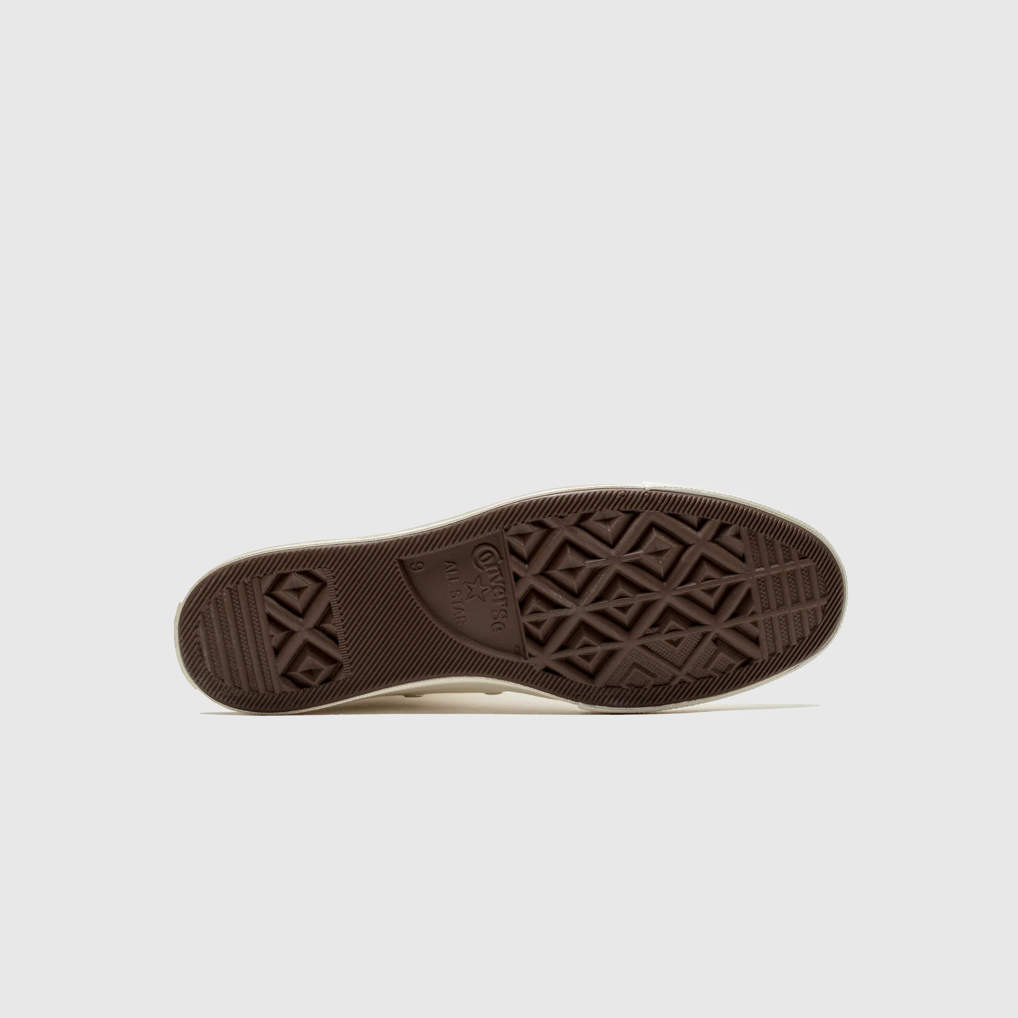 CHUCK TAYLOR ALL-STAR '70 LOW "MILK SINGLE HEART" - Image 6