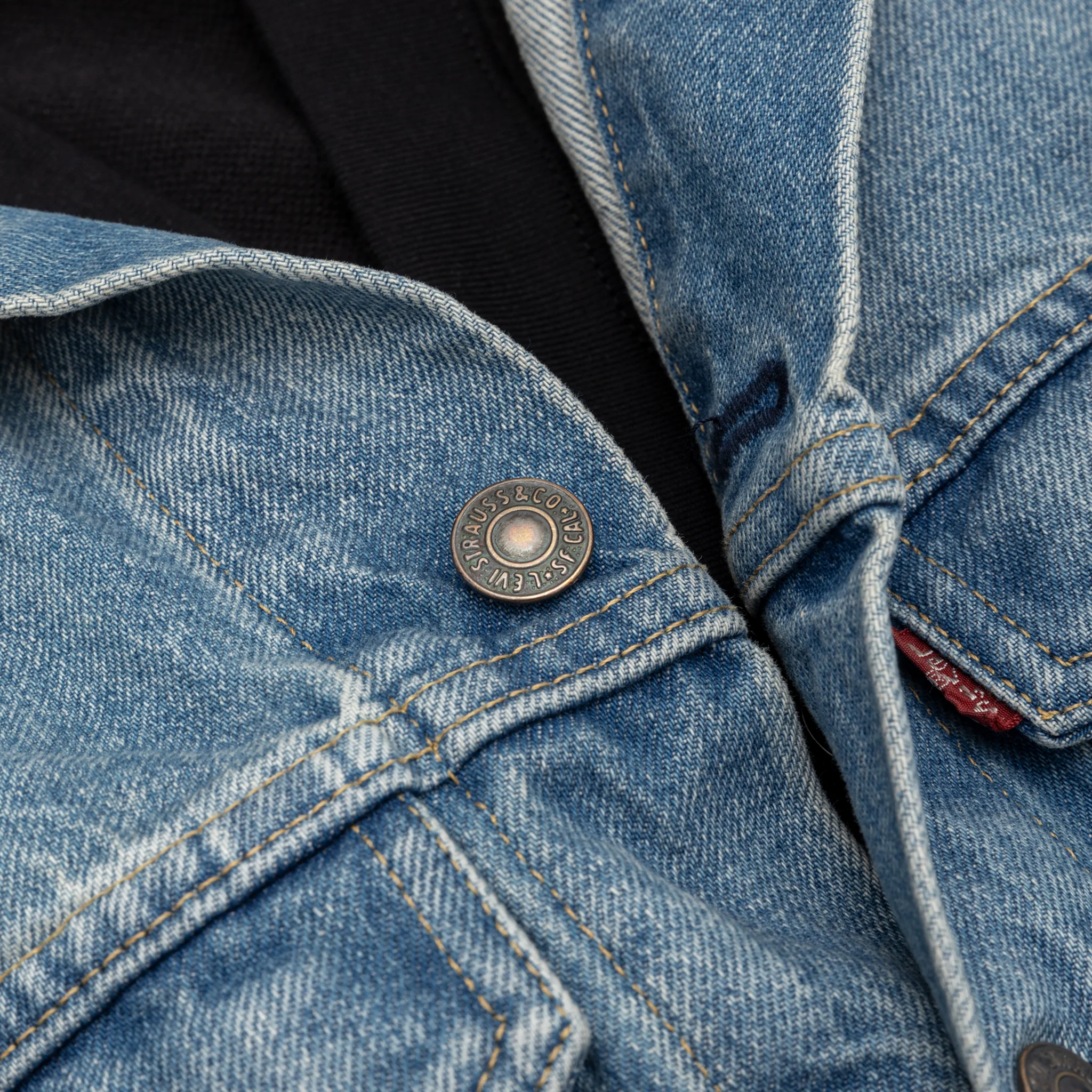 X LEVI'S WITH CARDIGAN DENIM JACKET - Image 3