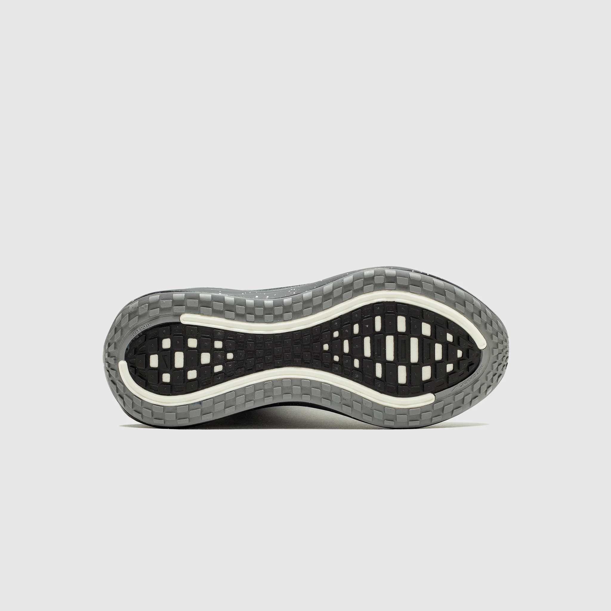 VOMERO PLUS SPECKLE "DARK OBSIDIAN" - Image 6