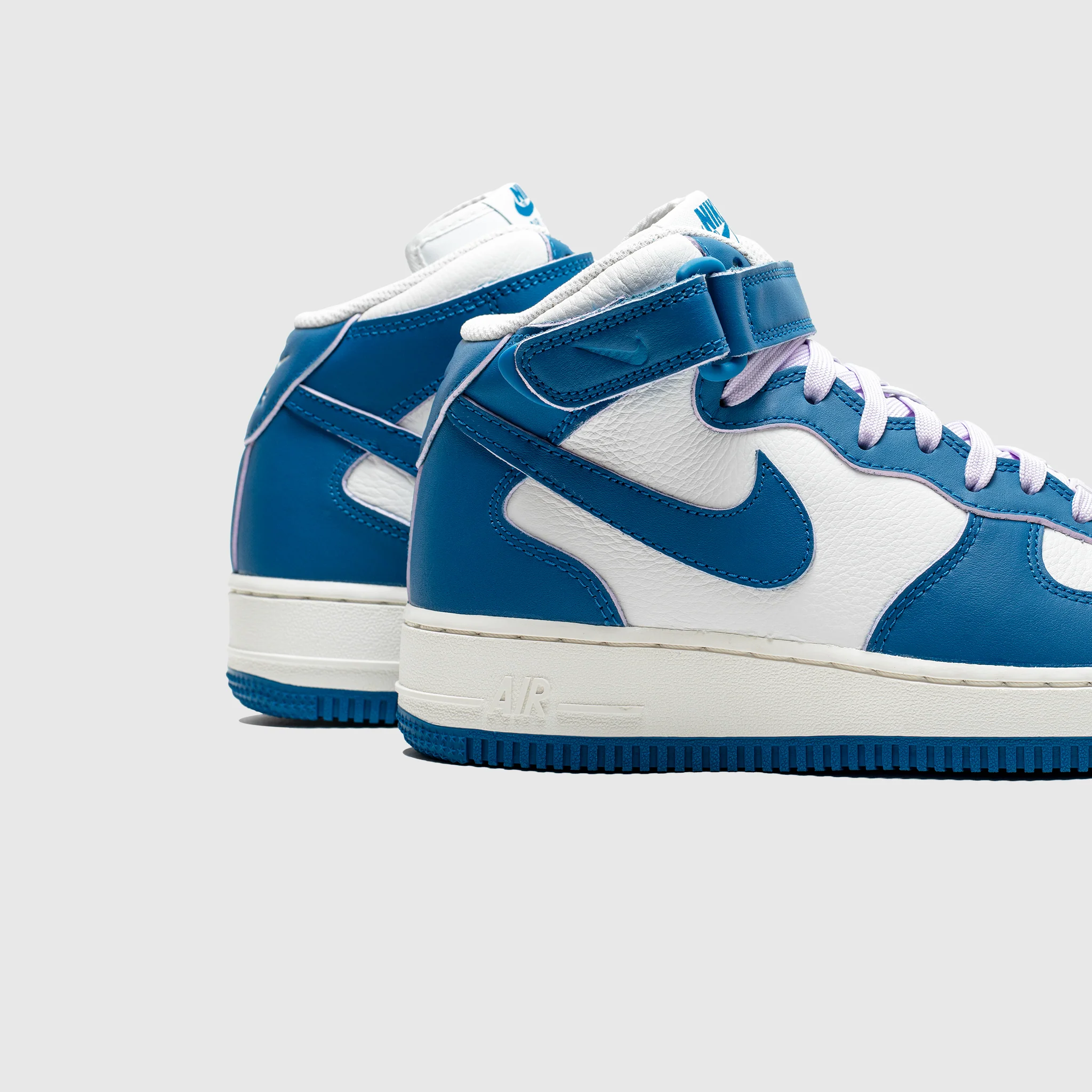 WMNS AIR FORCE 1 '07 MID "MILITARY BLUE DOLL" - Image 5