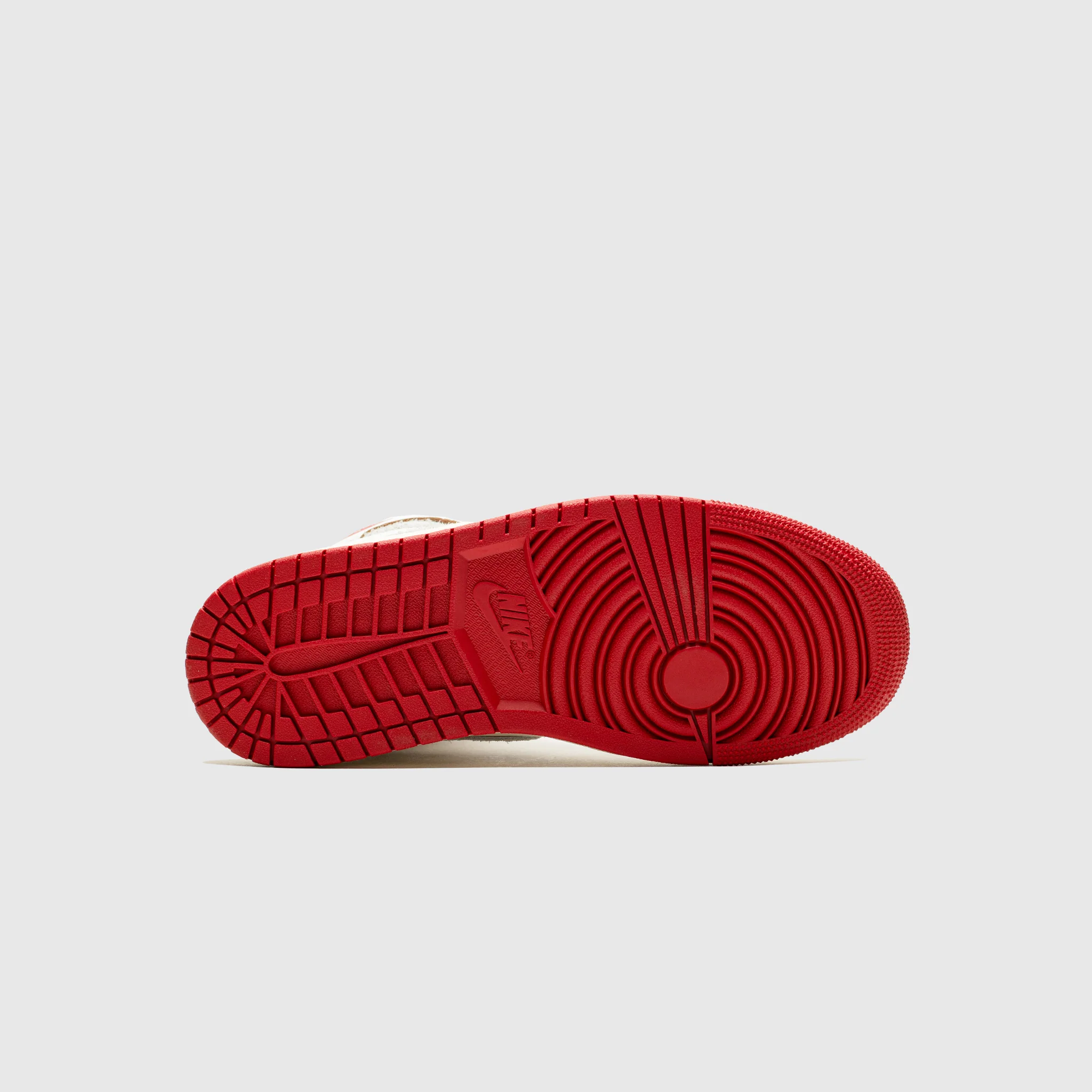 WMNS AIR JORDAN 1 HIGH OG "CINNABAR" - Image 6