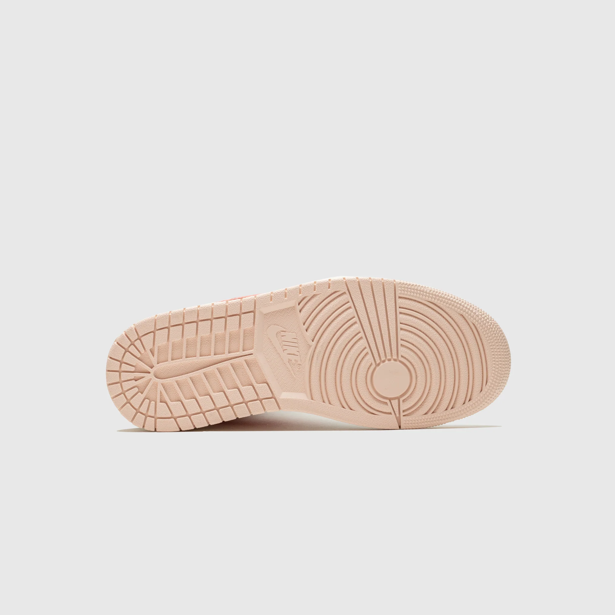 WMNS AIR JORDAN 1 LOW SE "MAGIC EMBER" - Image 6