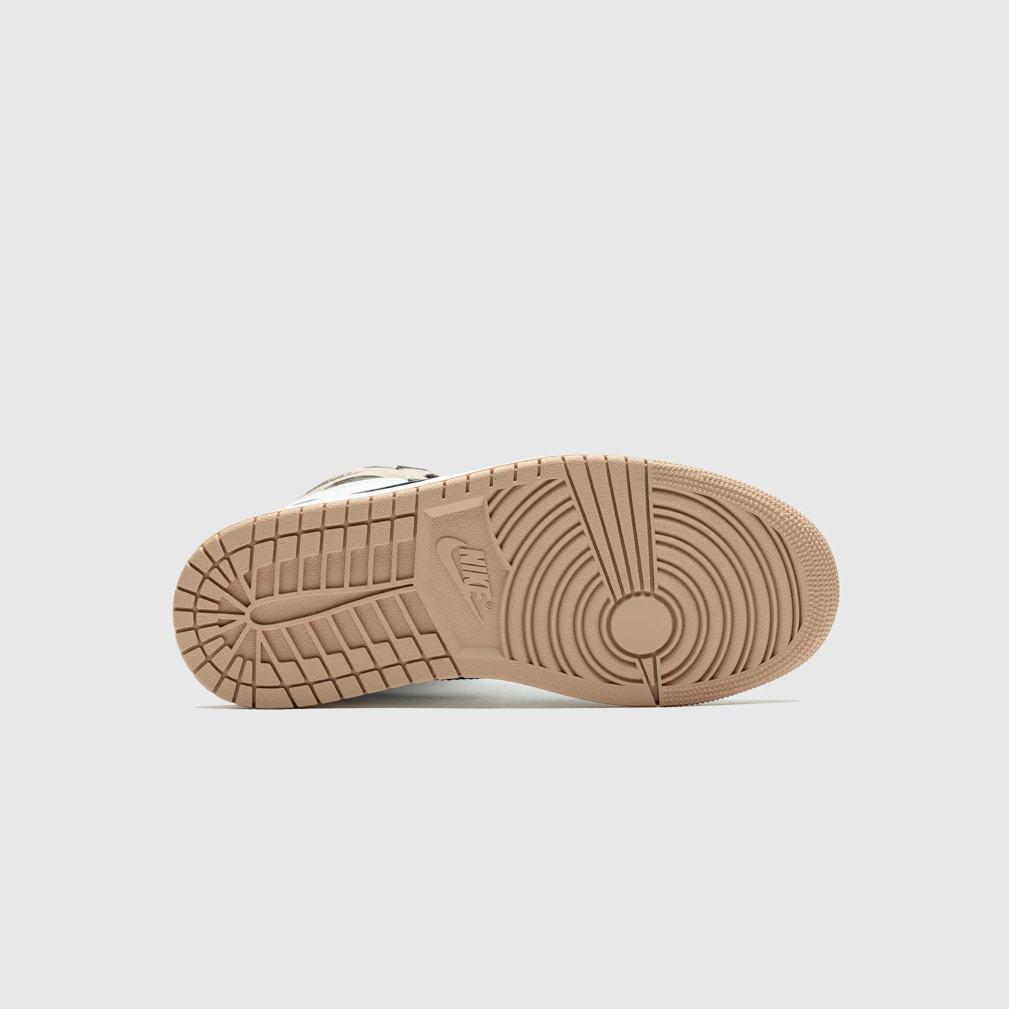WMNS AIR JORDAN 1 RETRO HIGH OG "LATTE" - Image 6
