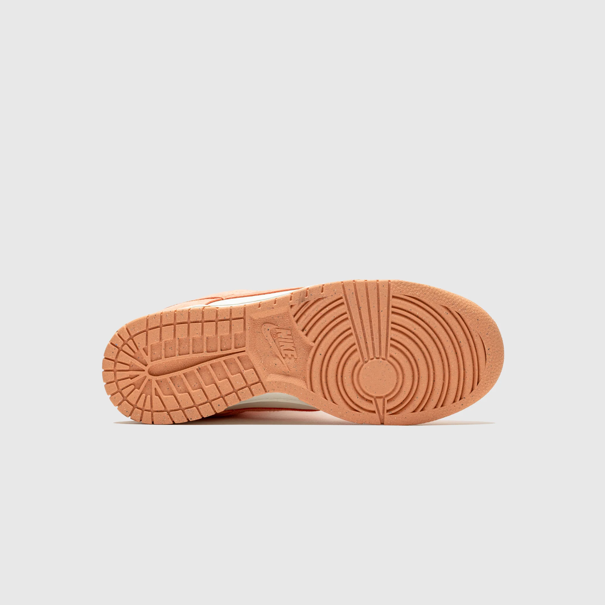 WMNS DUNK LOW "SOFT PEARL" - Image 6
