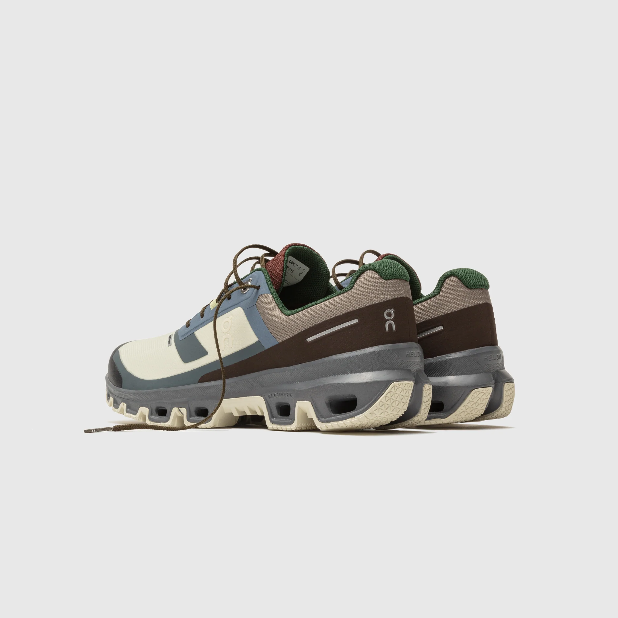 WMNS PACKER X ON CLOUDVENTURE WATERPROOF - Image 3