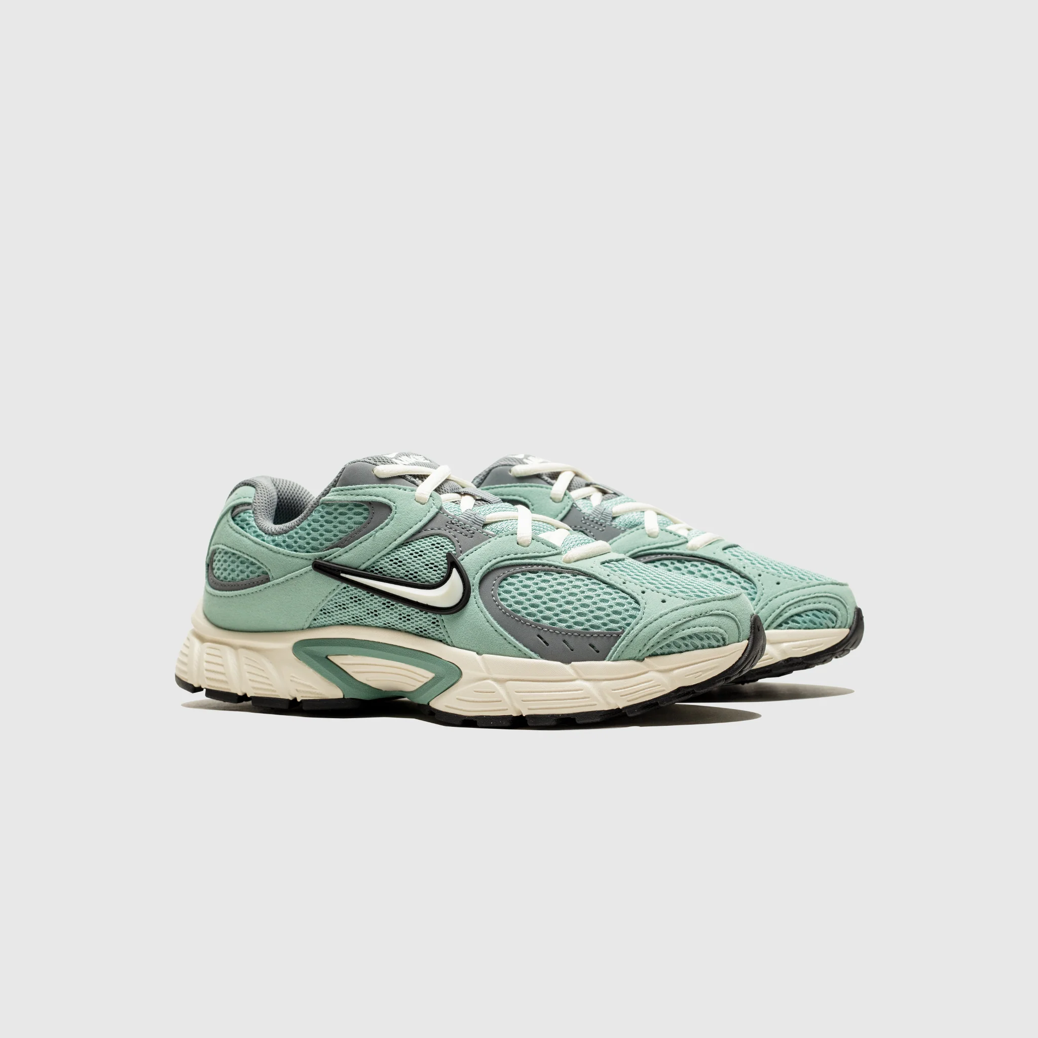 WMNS V5 RNR "CANNON" - Image 2