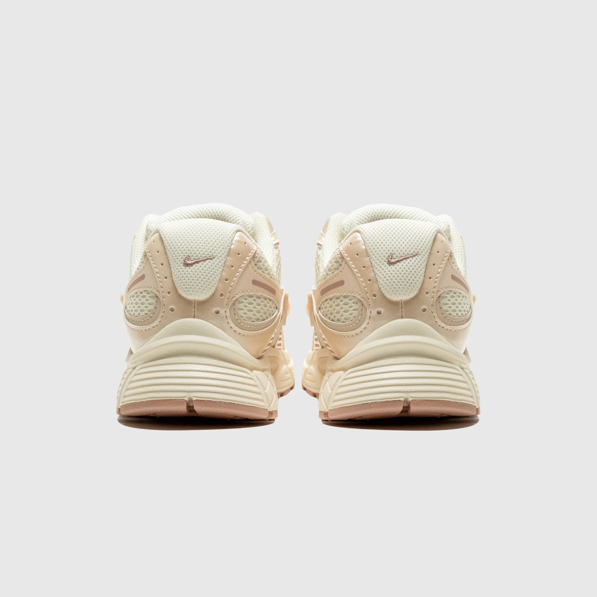 WMNS V5 RNR "SOFT PEARL" - Image 4